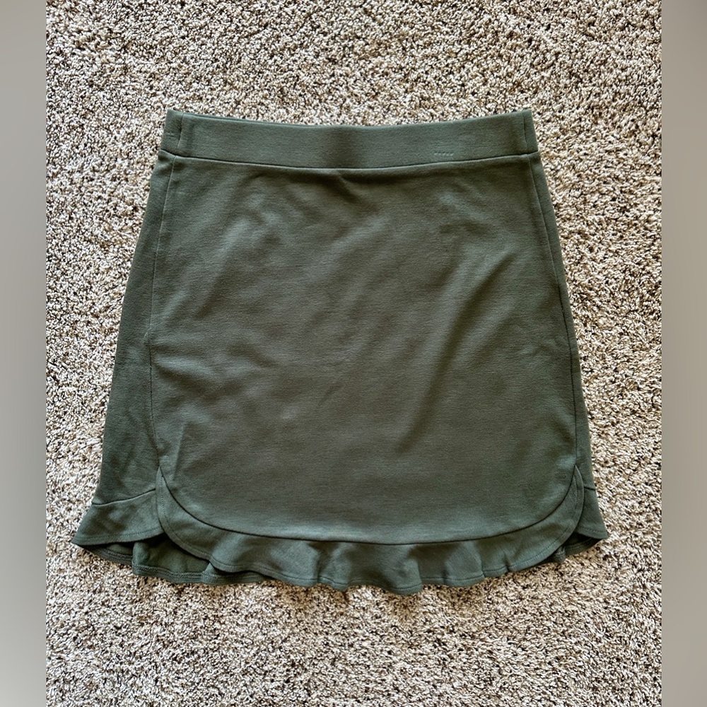LOFT, Ruffle Knit Olive Mini Skirt, Small